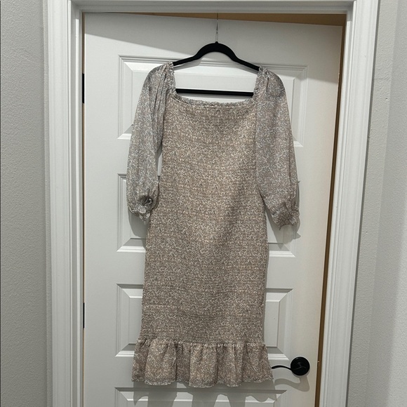 Worth collective Cameron Elegant Beige Floral Dress - Picture 2 of 7